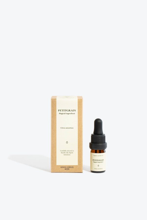 PETITGRAIN essential oil