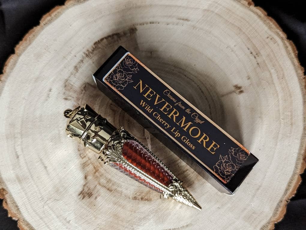 NEVERMORE - Red wild cherry lip gloss NEVERMORE - Red wild cherry lip gloss