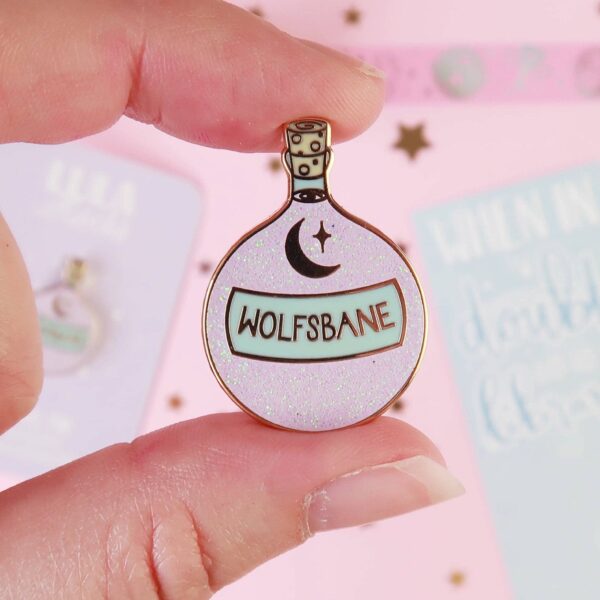 Wolfsbane Potion Enamel Pin