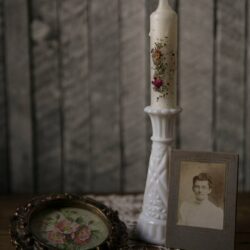 ancestors spell candle