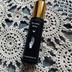 wendigo moon roller oil perfume