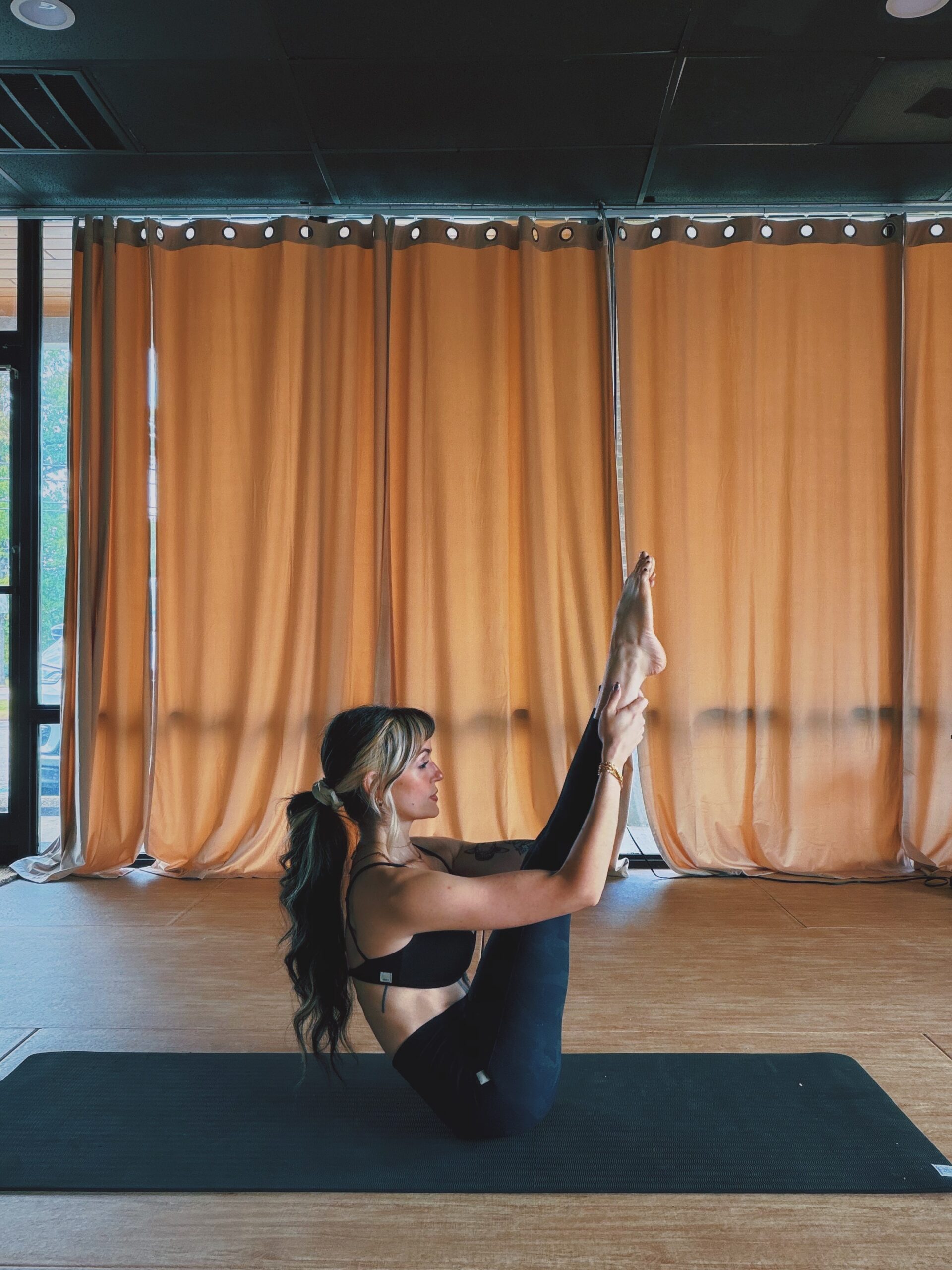 October - Spooky Sculpt at Verre Noir - Pilates Class - Image 4