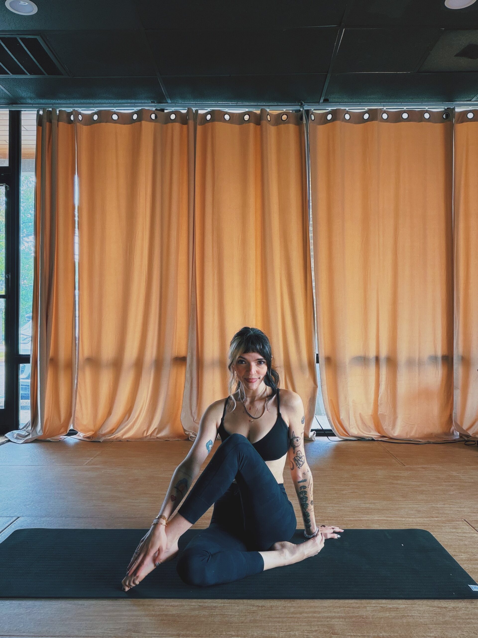 October - Spooky Sculpt at Verre Noir - Pilates Class - Image 6